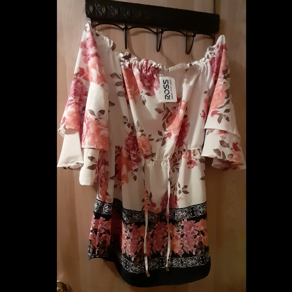 Blush fower print blouse